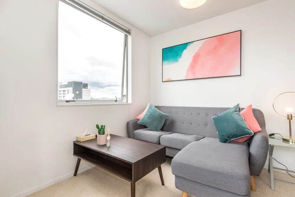 JHT - 1 BRM Apartment, Queen St, Sky Tower View