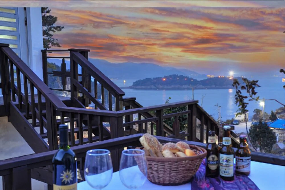 Yeosu Odongdo Pension