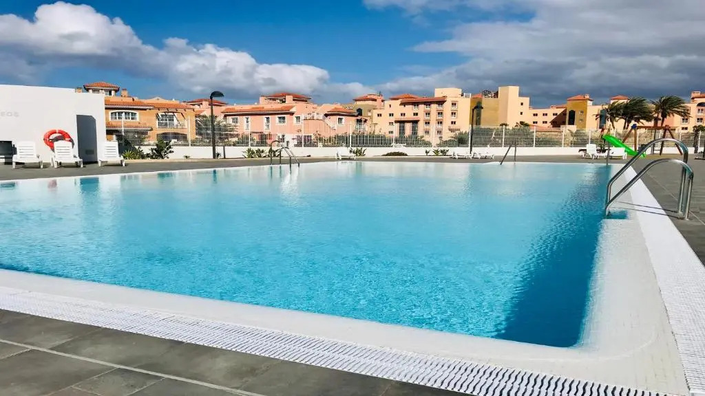 Top Marina Powered By Solymarcalma