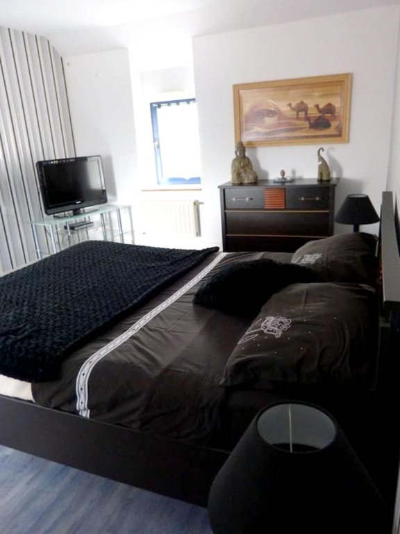 Villa With 4 Bedrooms in Plourin, With Private Pool, Enclosed Garden and Wifi - 4 km From the Beach