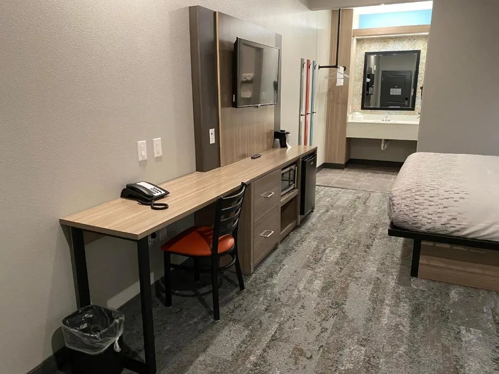 Hotel Solara Hobby Airport