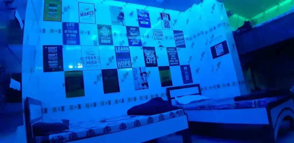 Blue Eye Backpackers Hostel