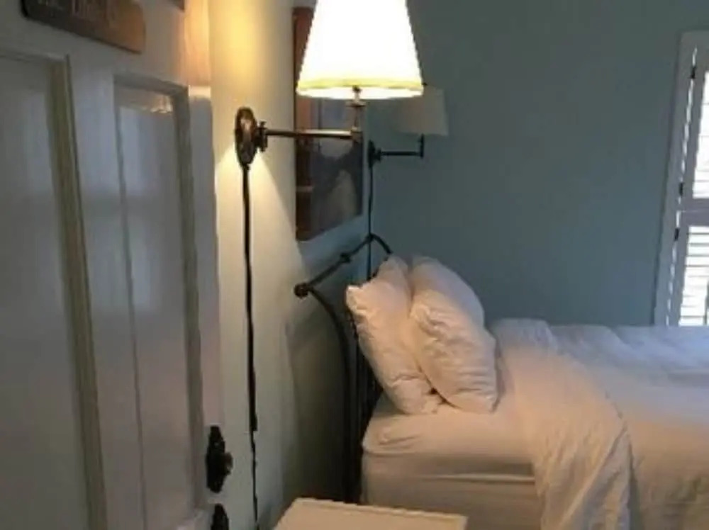 Old Towne Carmel Bed and Breakfast