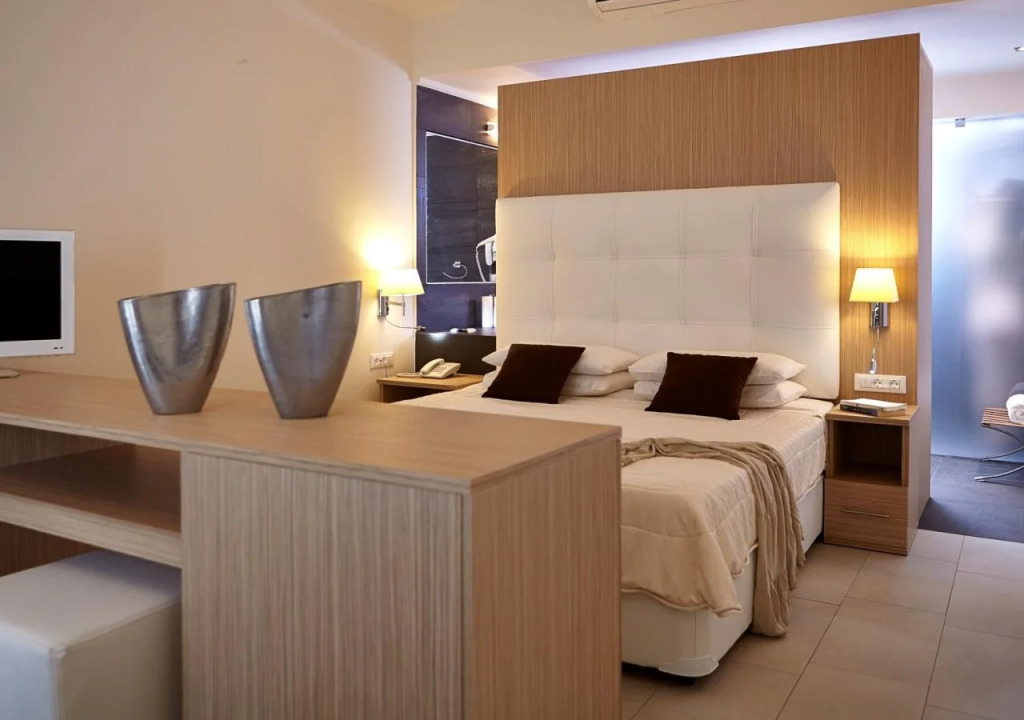 Smy Santorini Suites & Villas