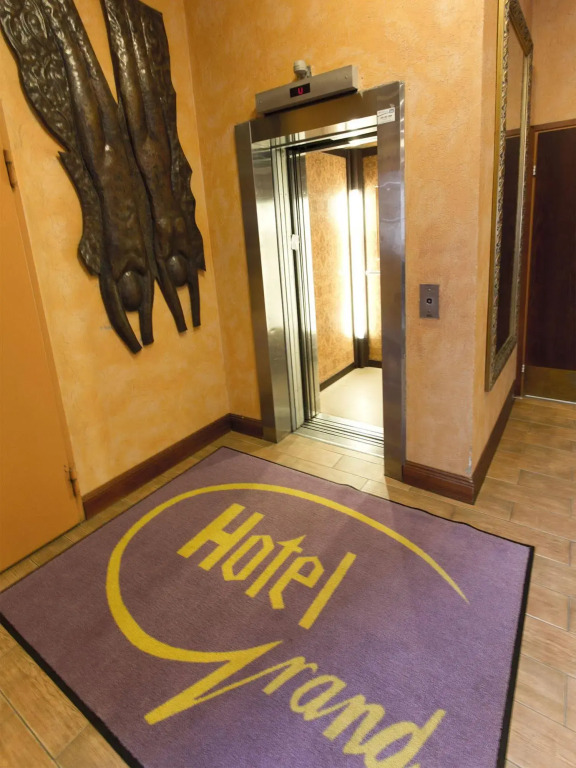 Kauppahotelli