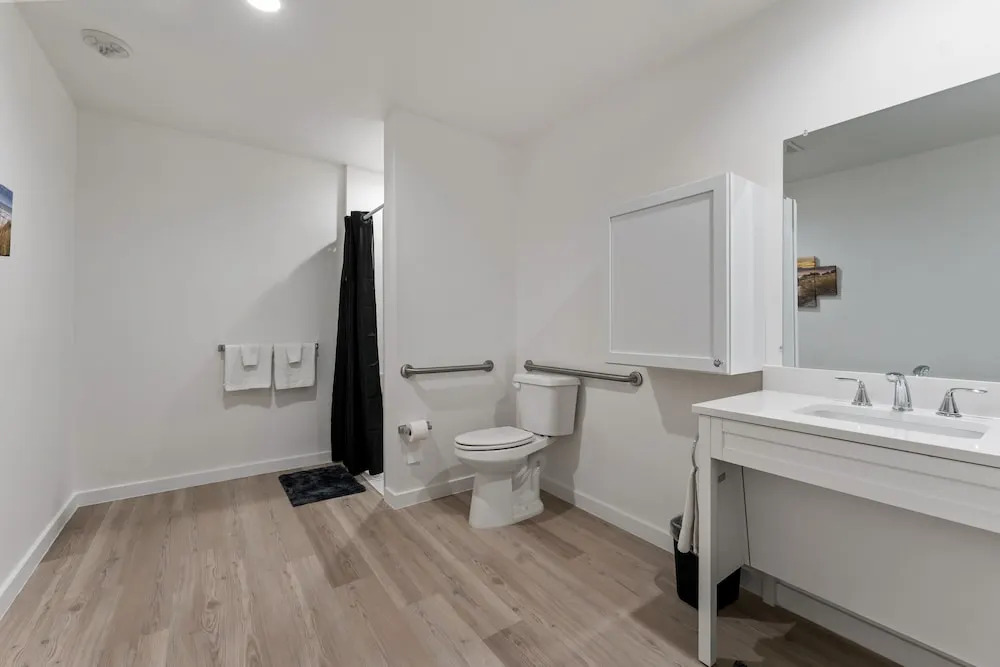 Extended Stay Gun Barrel City