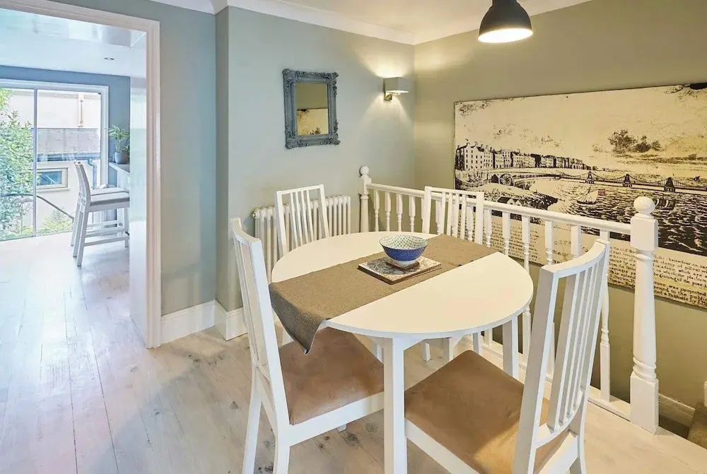 Host Stay George Street Retreat