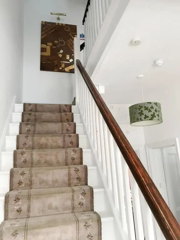 Large House near the beach - lots of parking and wifi