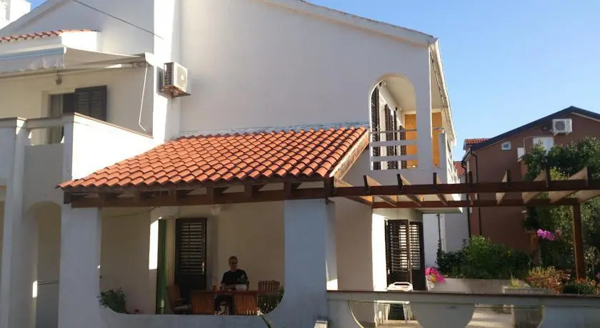 Apartments Mery
