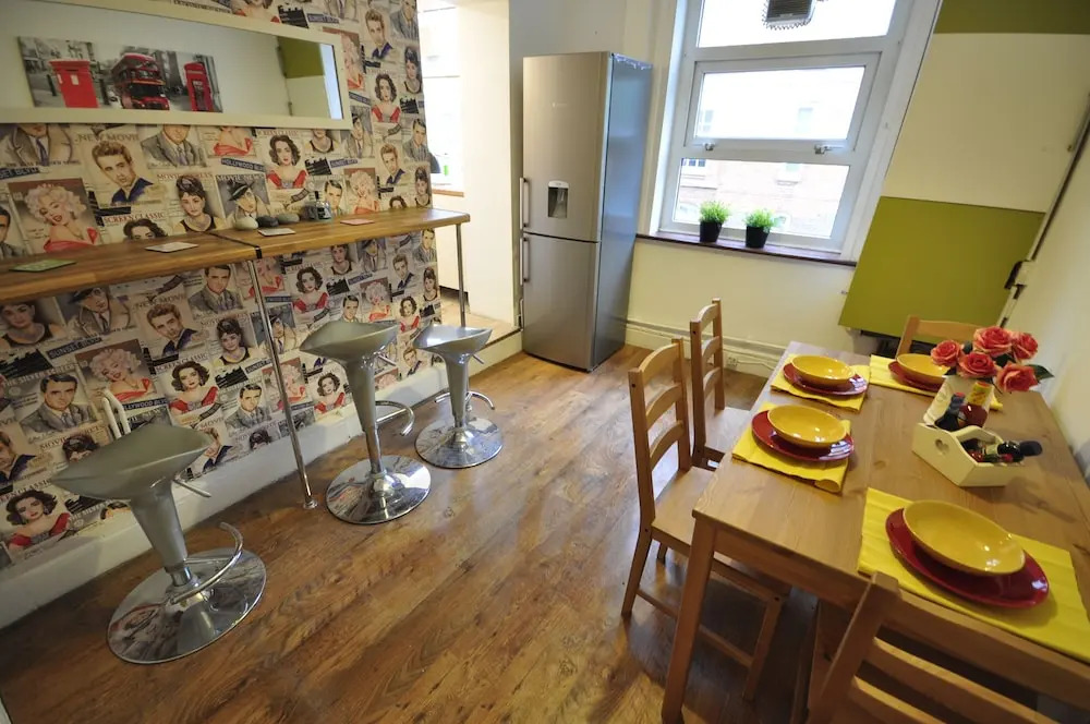 Old Nichol Guest Apartment