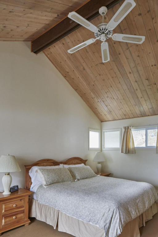 Sir Sam's Inn & Waterspa - Adults Only