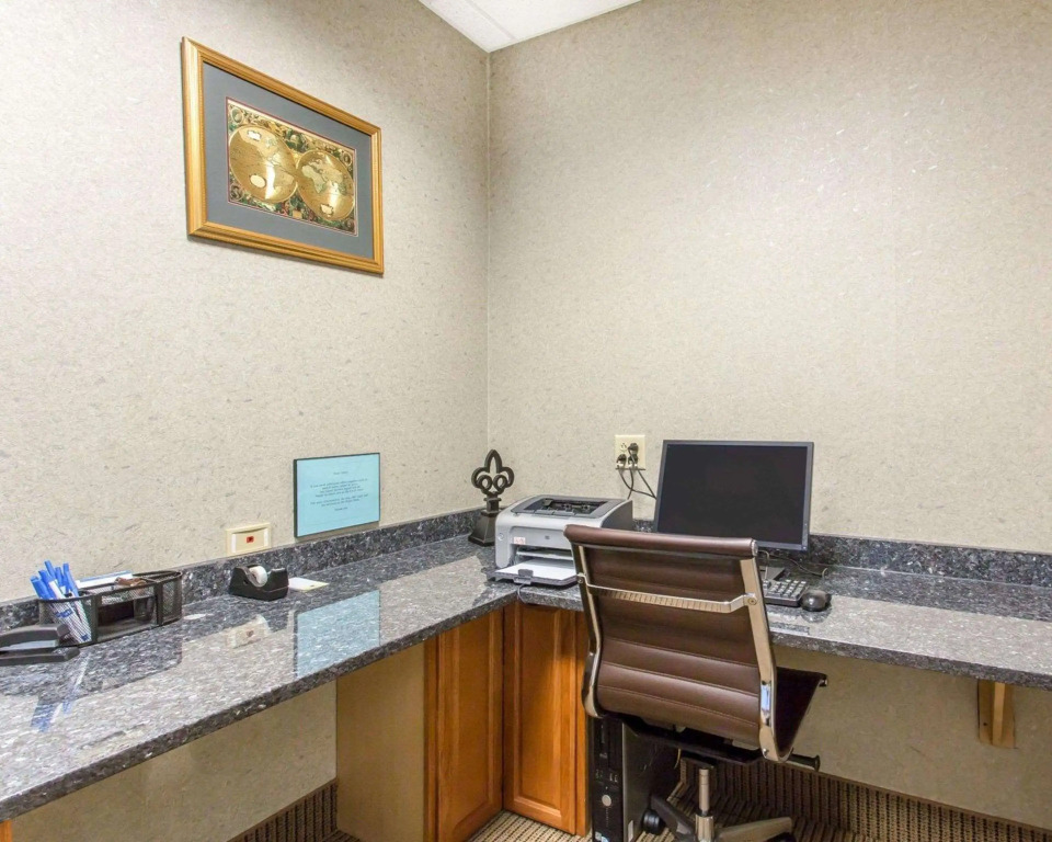 Comfort Inn & Suites Madisonville