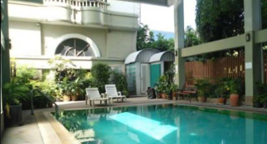 ZEN Rooms Boss Prakanong