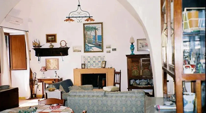 TraMonti DiVini Casa Di Campagna