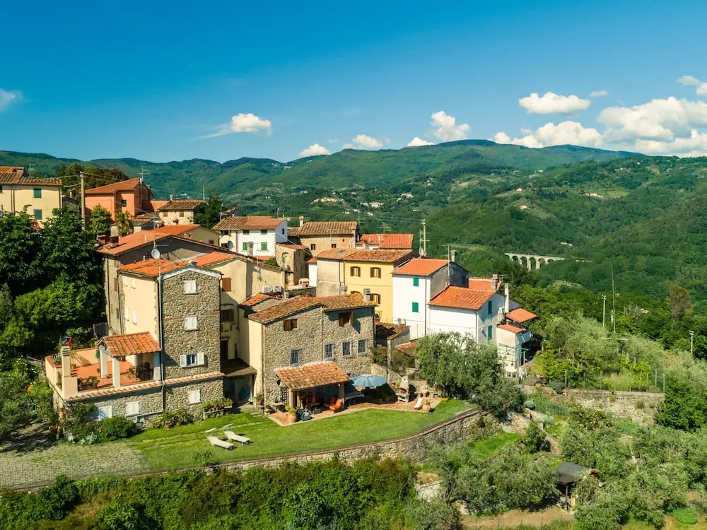 Beautiful Home in Lizzanello