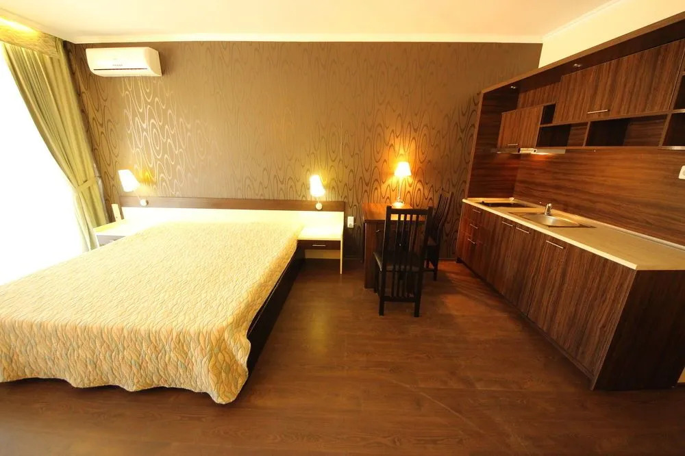 Grand Hotel St.Vlas - Menada Apartments