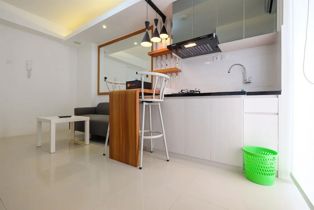 Compact Bassura City Apartment near Jatinegara