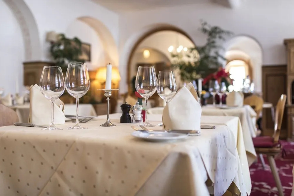 Hotel Bernina