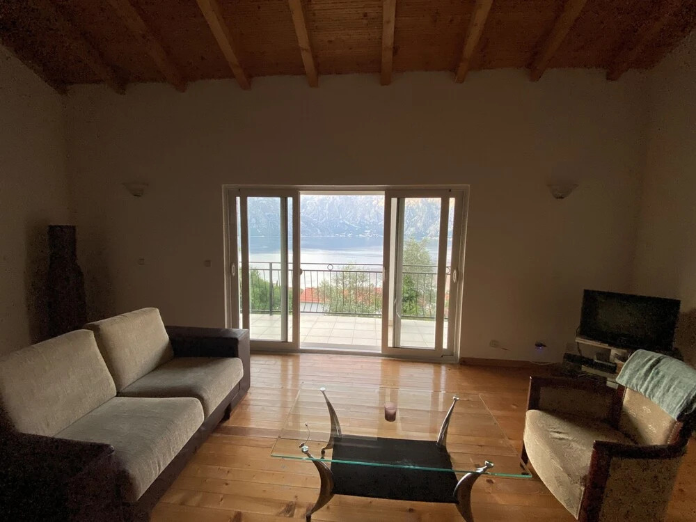 Two Bedroom Apartment With Amazing Views