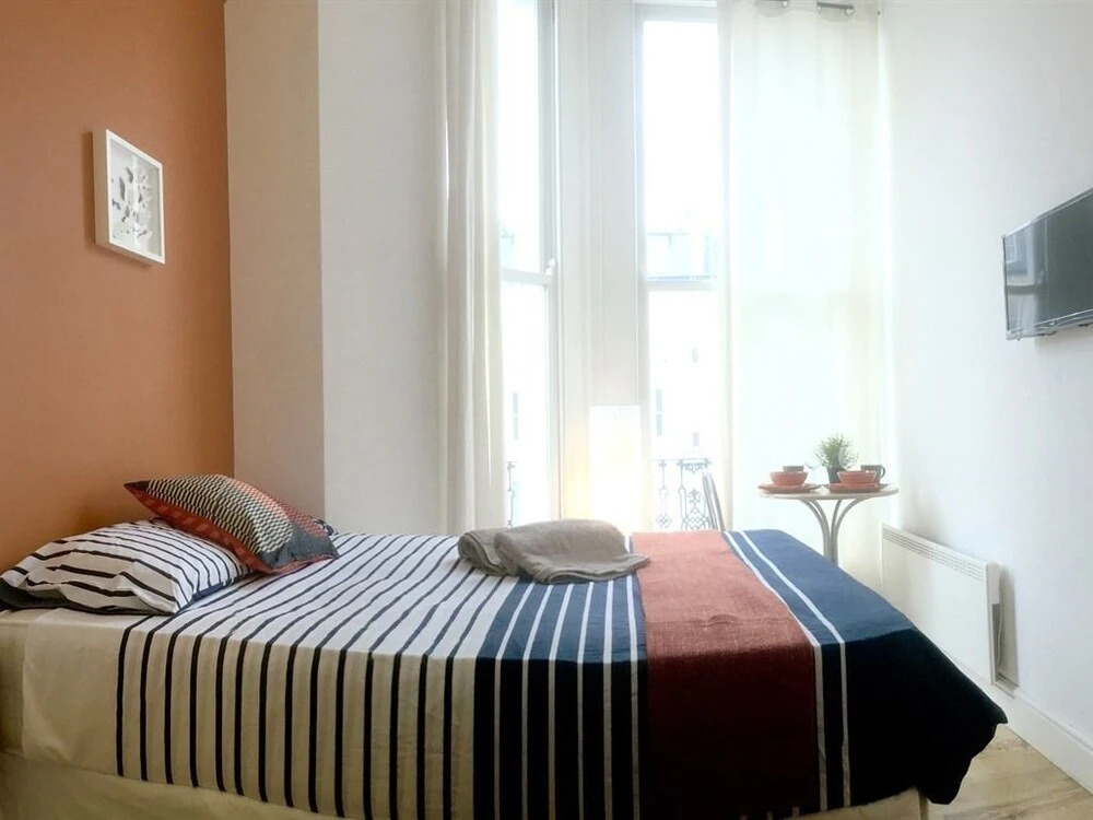 Holland Park Lifestyle Studios