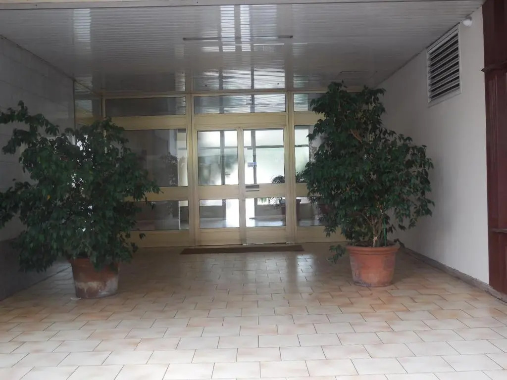 MODERNE 3 PIECES 30 m CROISETTE