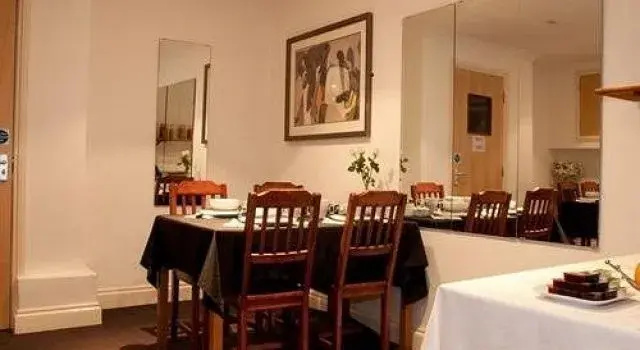 Castle Park Hotel
