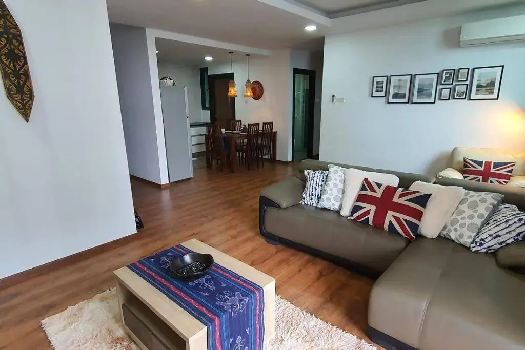 Leslie Jazz 2 New Vivacity Cozy Home