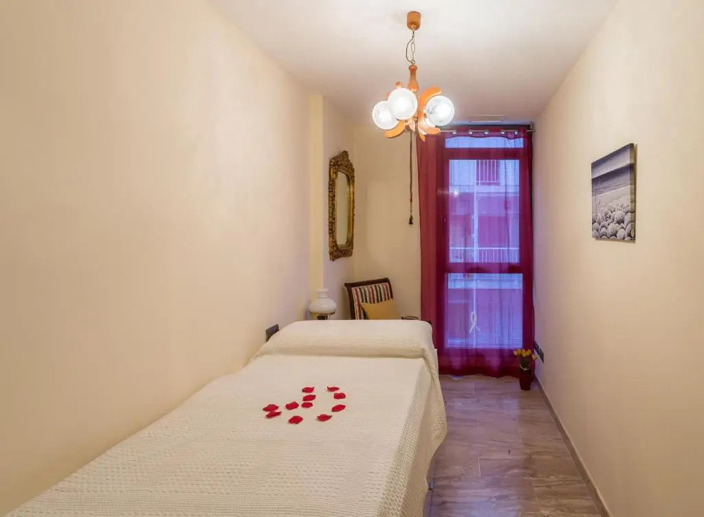 Hauzify I Apartament Altamira