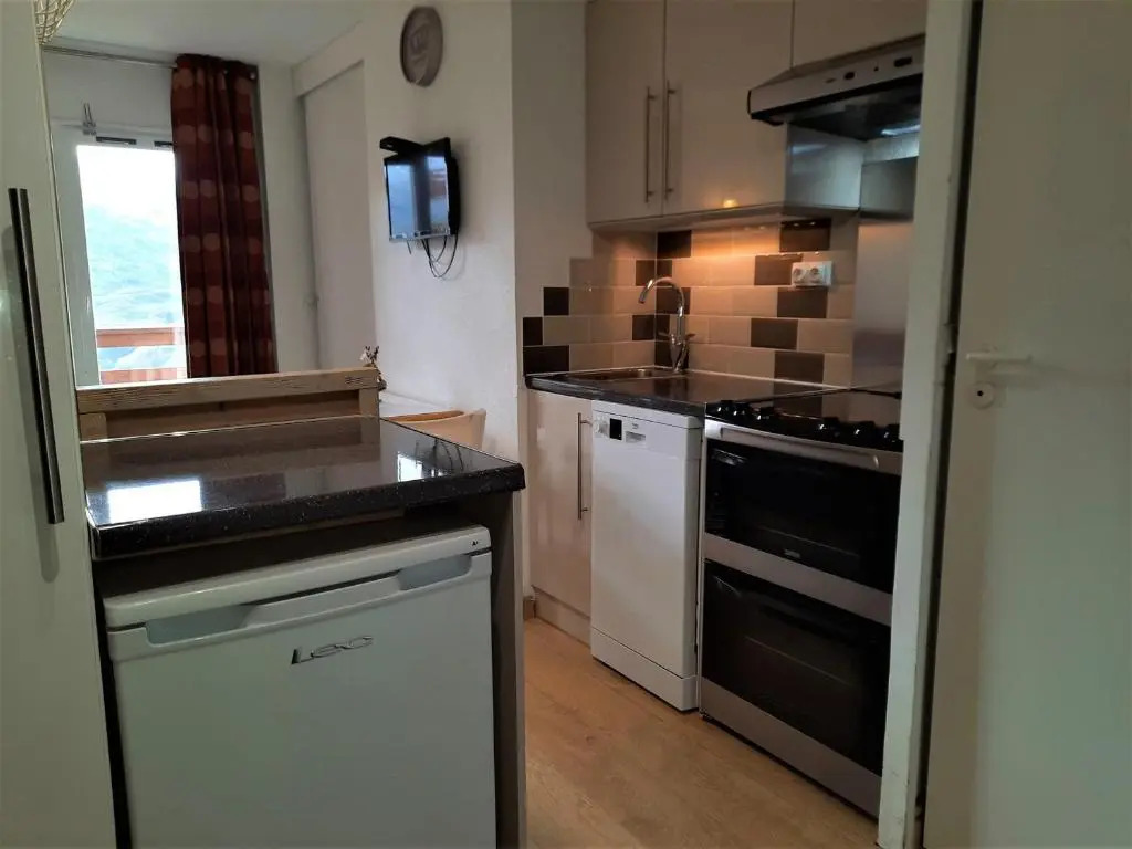 Appartement Les Menuires, 2 pièces, 4 personnes - FR-1-452-200