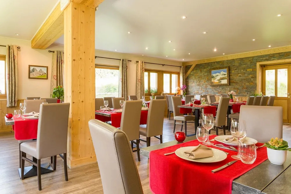 Chalet-Hôtel Le Beausoleil, The Originals Relais (Hotel-Chalet de Tradition)