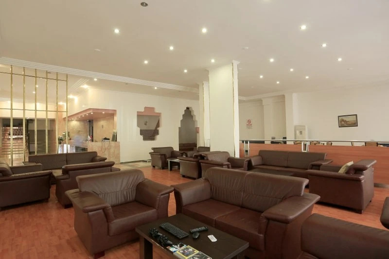 Izethan Hotel