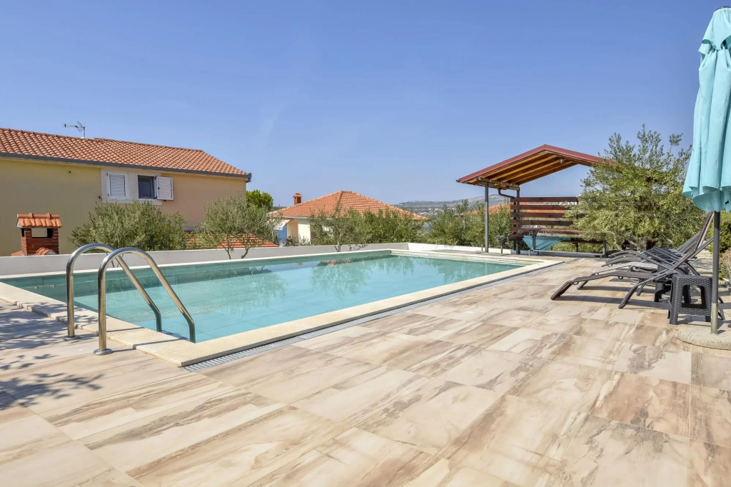 Apartments Osti