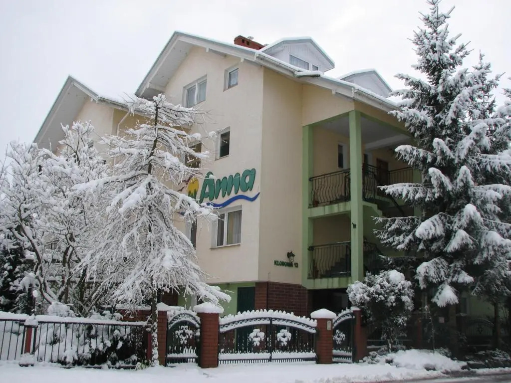 Dom Wypoczynkowy ANNA - pobyty również B&B