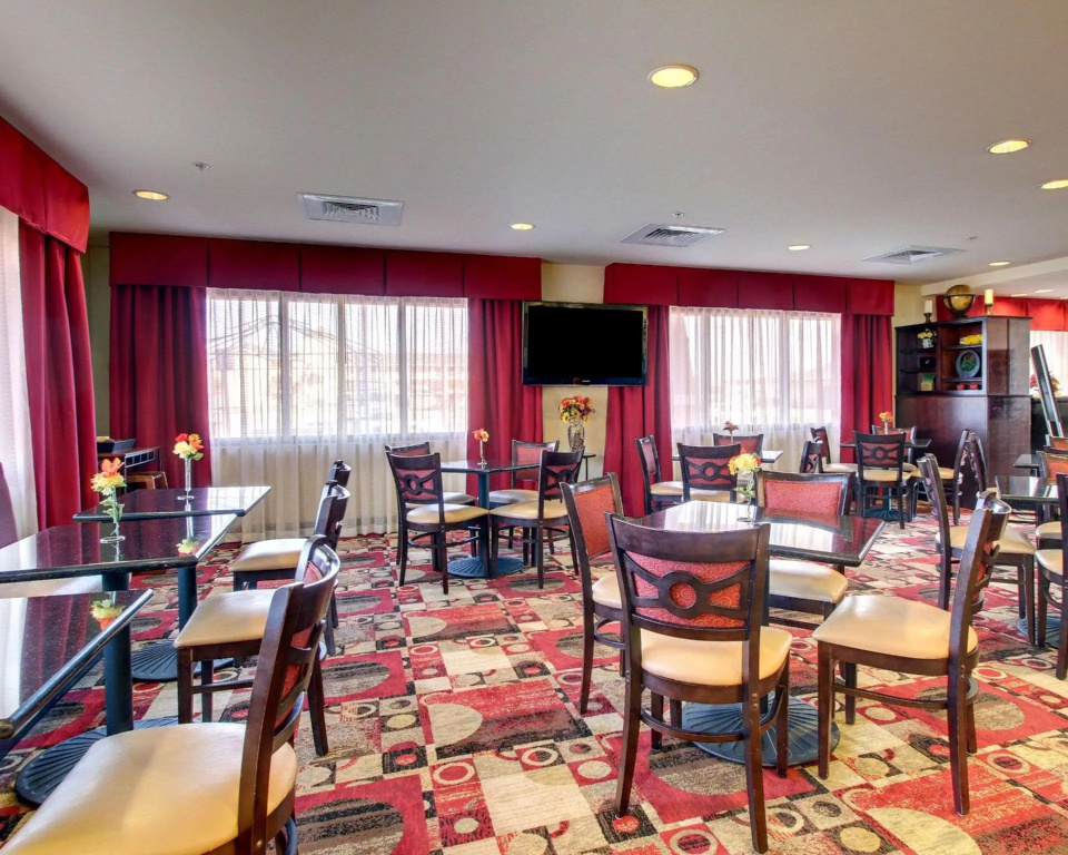 Comfort Suites Gulfport Central