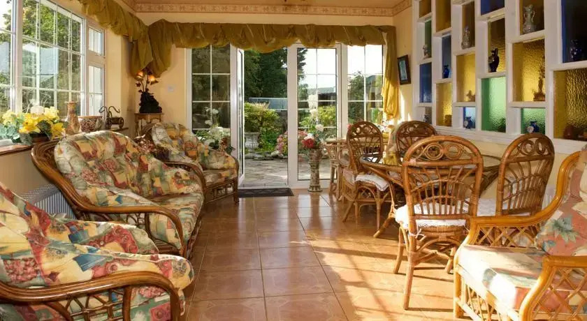 Pomadora Guesthouse