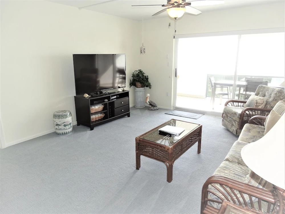 Tivoli by the Sea - Unit 604 2 Bedrooms 2 Bathrooms Apts
