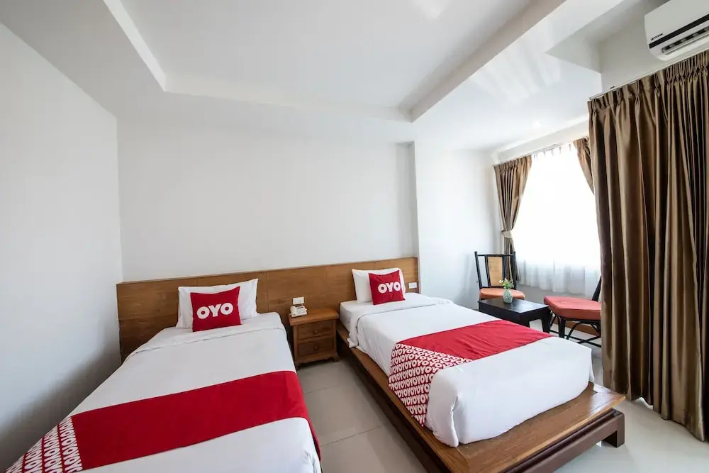 OYO 363 Golden Place Patong