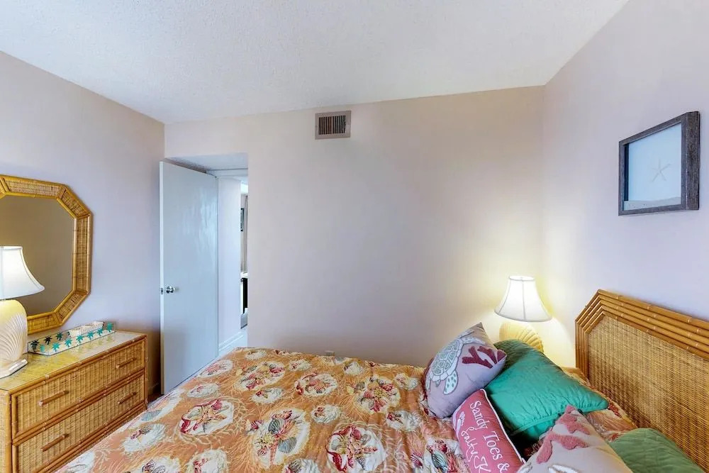 Gulf Shores Surf & Racquet Club 306C