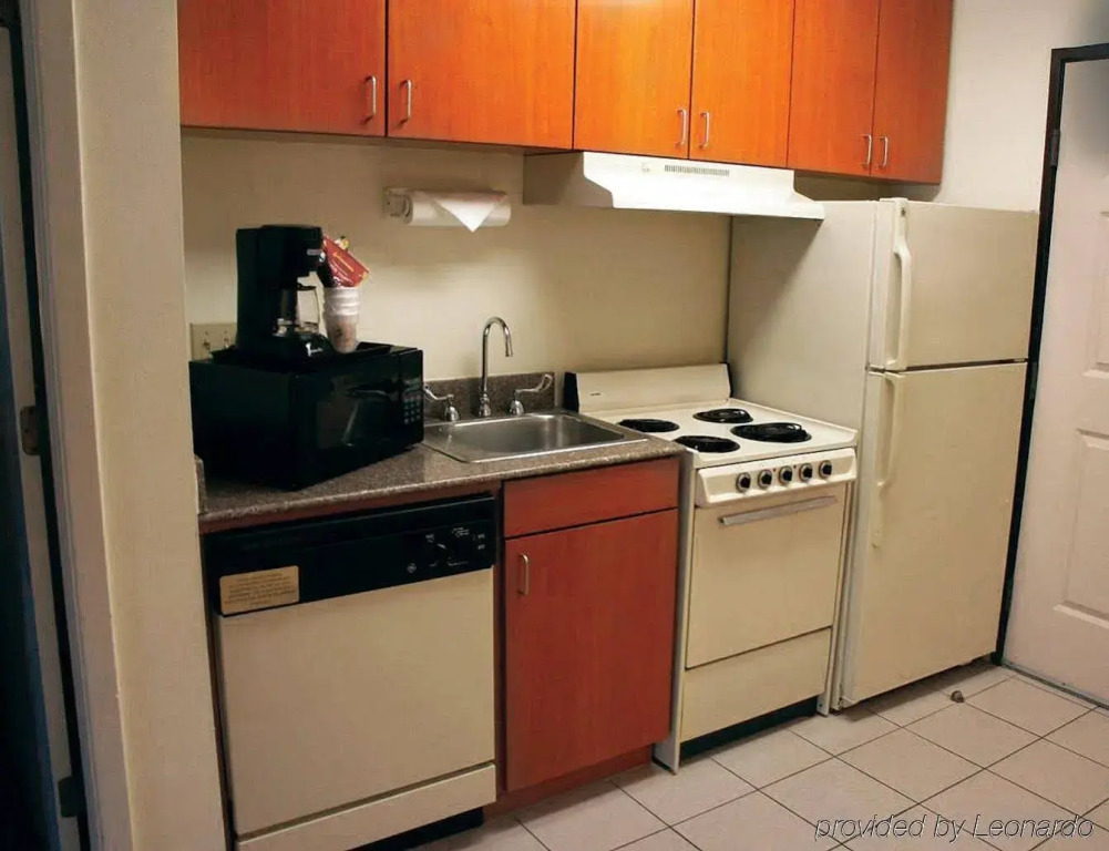 La Quinta Inn & Suites by Wyndham Houston North-Spring
