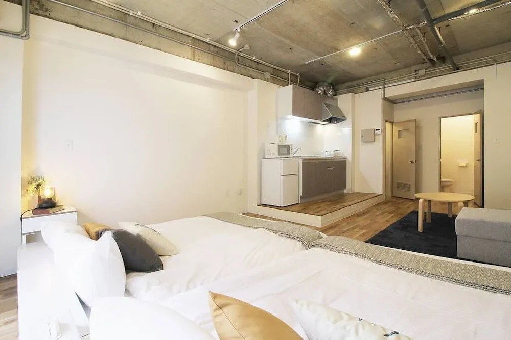 Aki Building 202,301