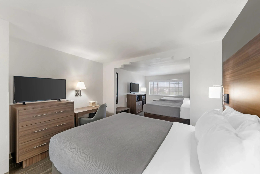 Quality Inn Near Seaworld - Lackland