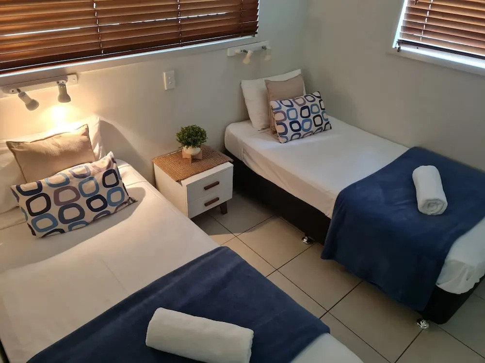 Cranbourne Court Beach Side Apartments