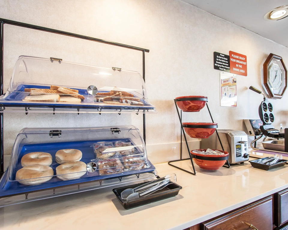 Econo Lodge Dyersburg I-155