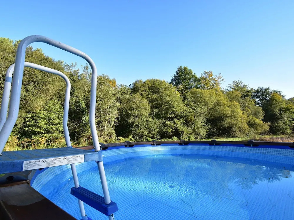Characteristic House Near Villefranche-du-périgord With Round Private Swimming Pool