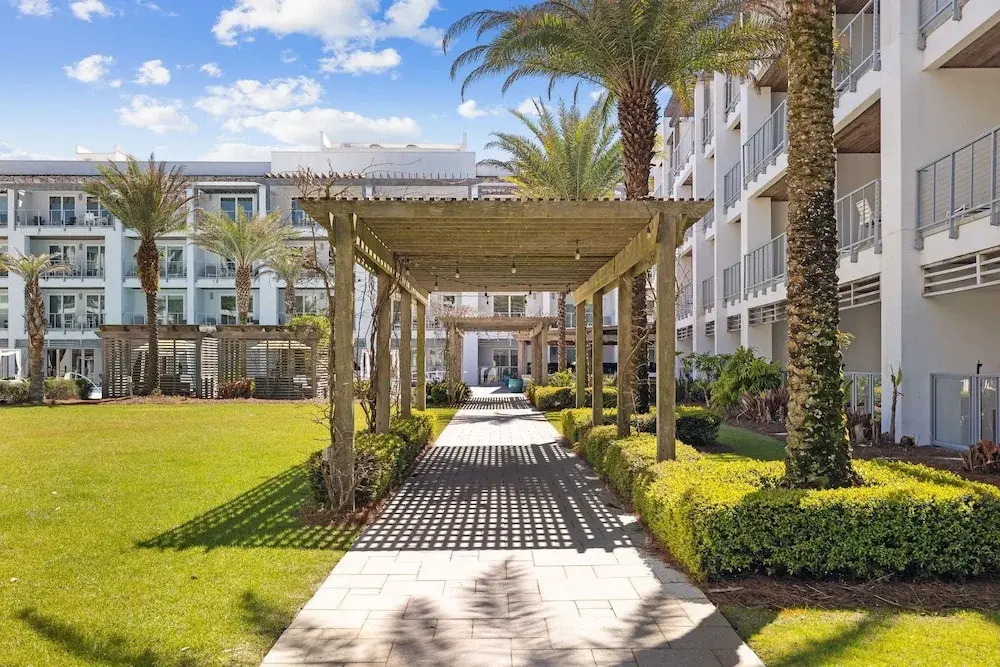The Pointe 344 2 Bedroom Condo by RedAwning