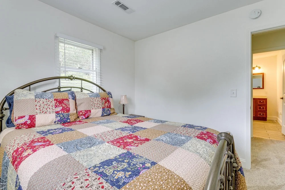 Blairsville Beauty Near Hiking Trails & Vineyards