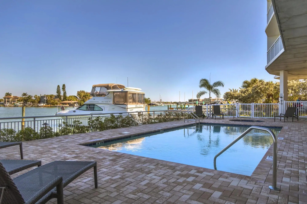 Provident Oceana Beachfront Suites