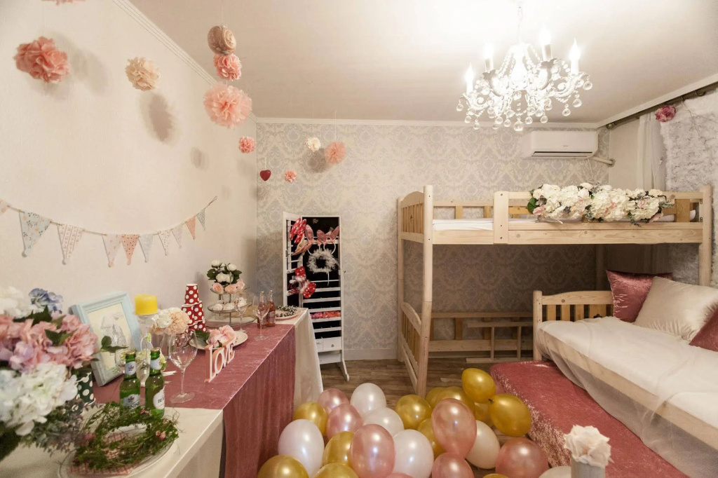 Unni House