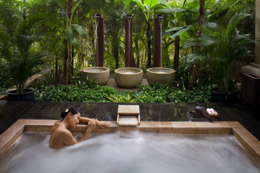 Отель The Ritz-Carlton Sanya Yalong Bay