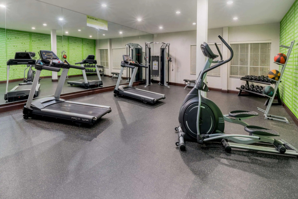 La Quinta Inn & Suites by Wyndham Fort Worth Arlington West